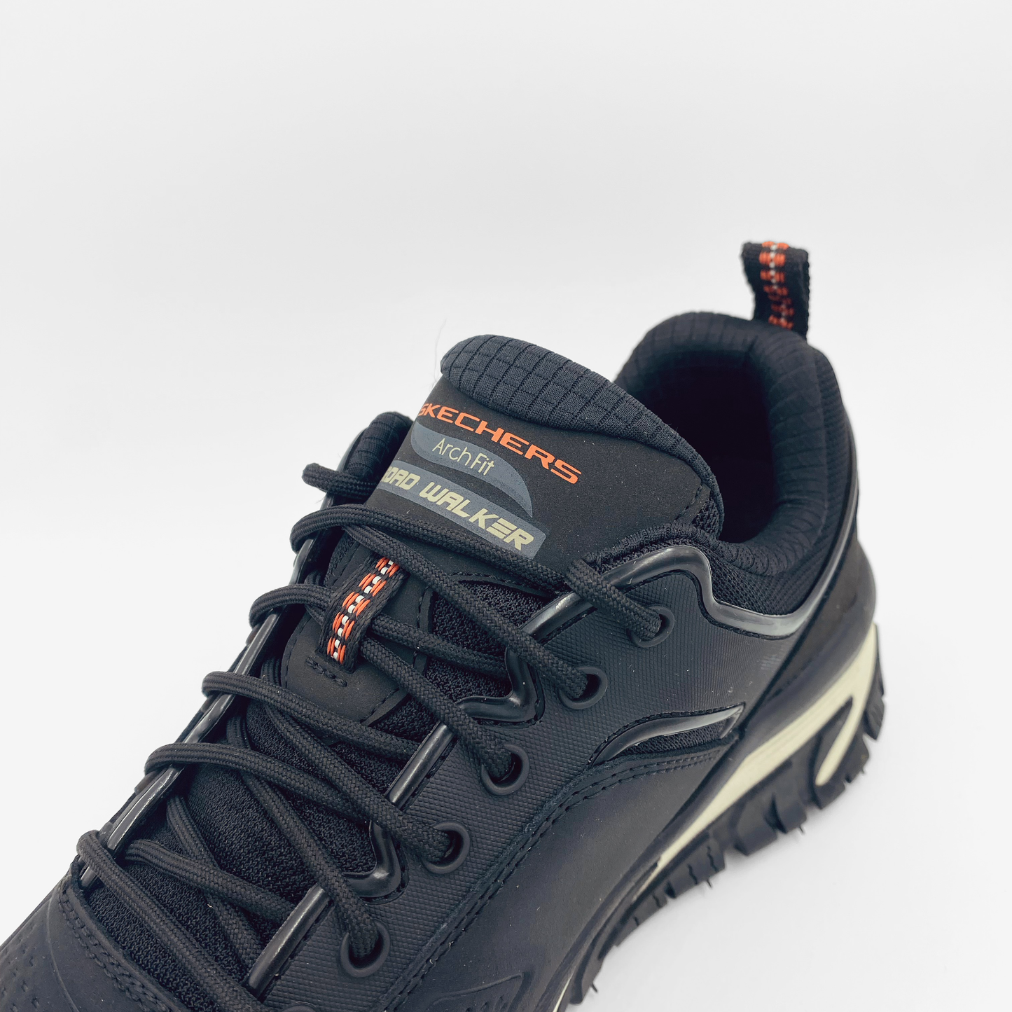 Skechers Relaxed Fit: Arch Fit Road Walker - Recon