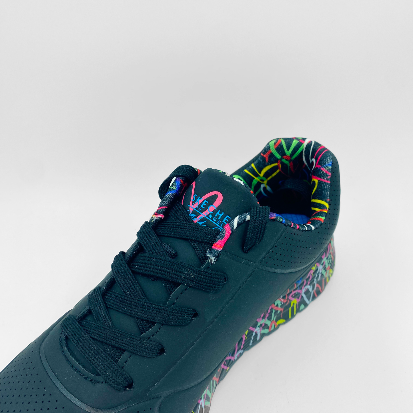 Skechers x JGoldcrown: Uno Lite - Lovely Luv "Black"